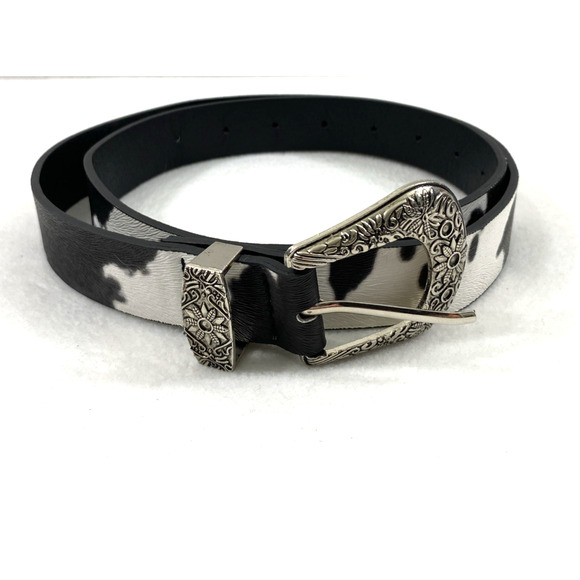 Womens Western Belt Faux‎ Cow Hide Print Cowgirl Ornate Silvertone Metal Buckle - Picture 2 of 7